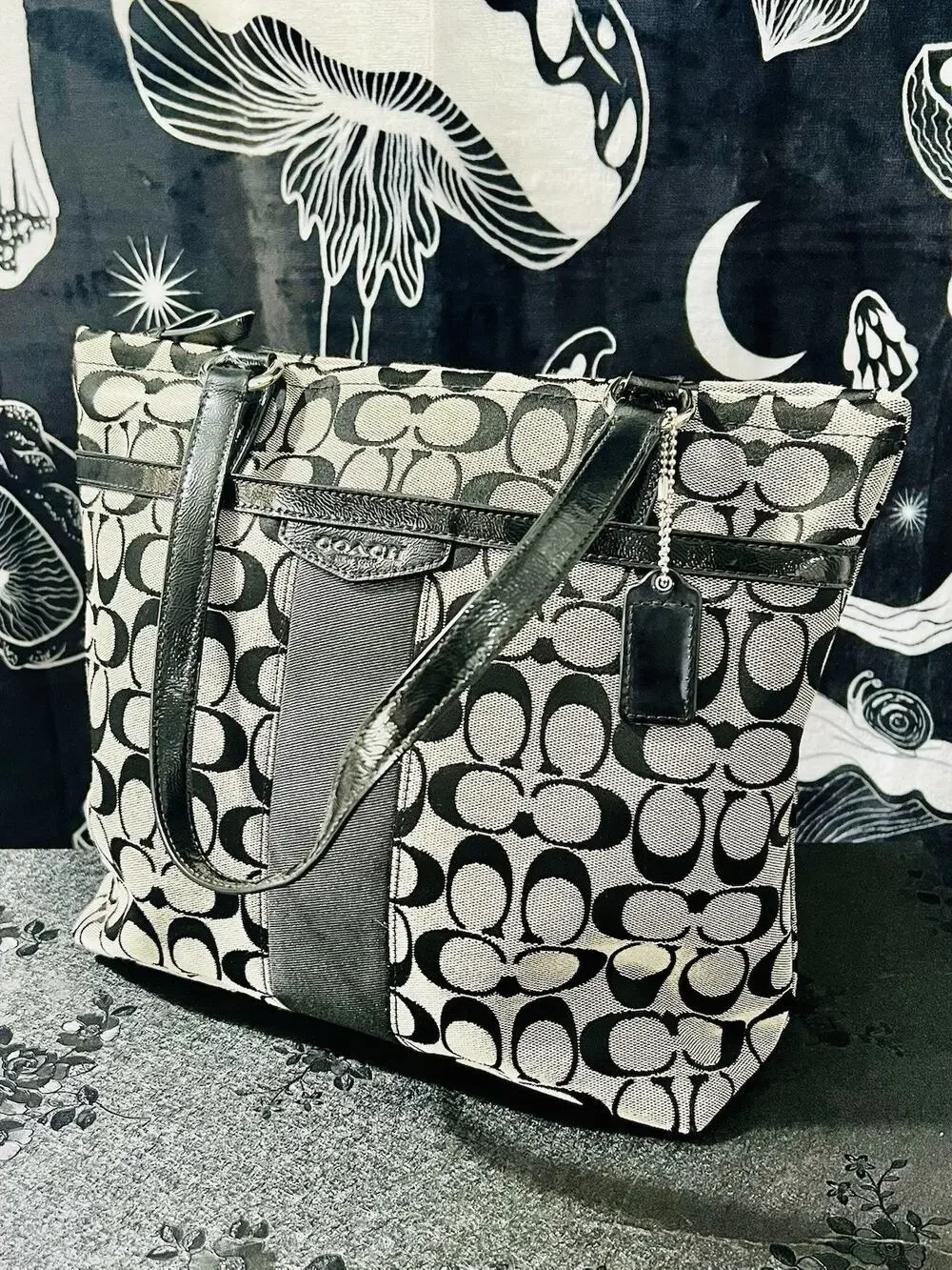 Coach F28504 Signature Stripe 12CM Tote Black White Logo Canvas Patent Trim